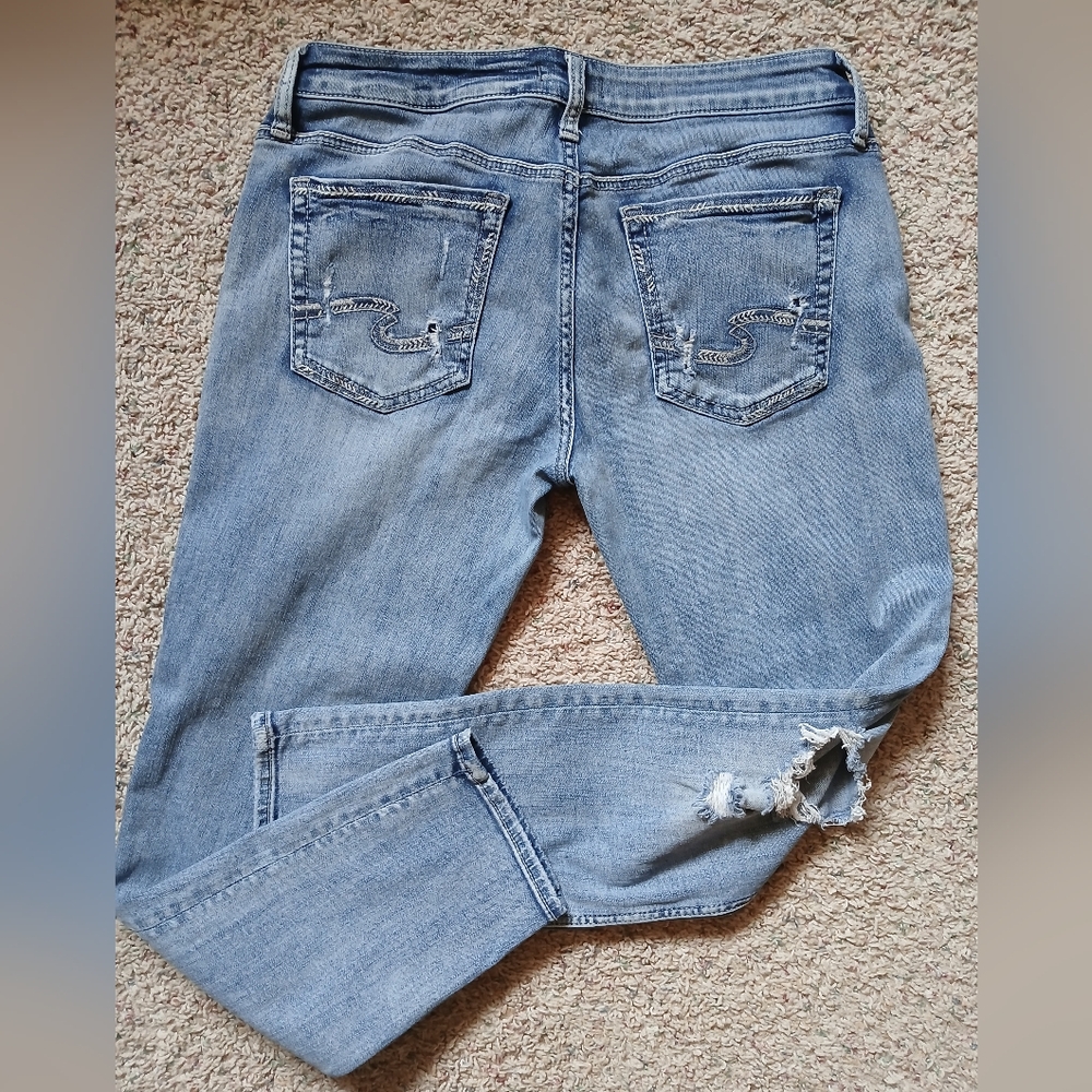 Silver Jeans - Picture 3 of 6
